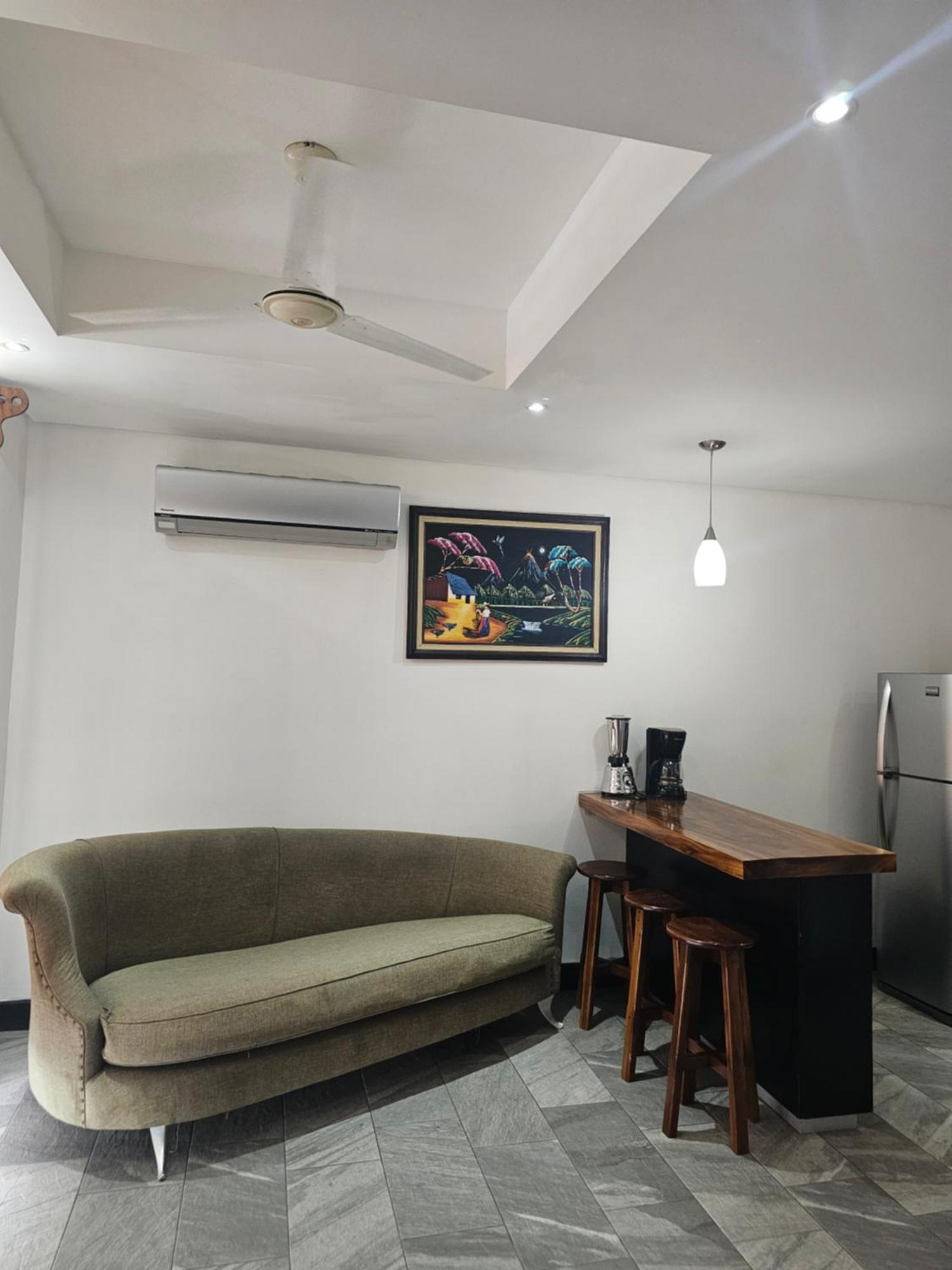Pura Vida Apartments Кепос Номер фото